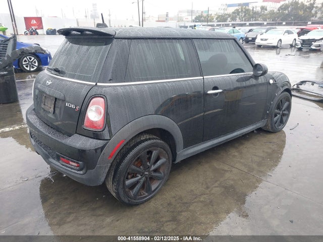 2013 MINI HARDTOP WMWSV3C56DT396987 Photo 3