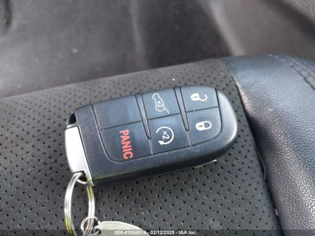 1C4RJEAG5MC843953 Jeep Grand Cherokee Laredo X 4x2