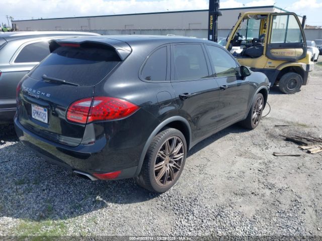 2011 PORSCHE CAYENNE WP1AB2A21BLA47323 Photo 3