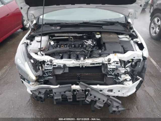 1FADP3H24JL200826 Ford FOCUS SEL