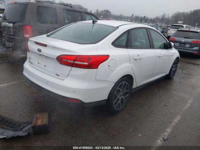 1FADP3H24JL200826 Ford FOCUS SEL