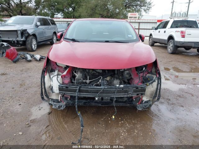 JN1BJ1CPXJW183185 Nissan Rogue Sport S