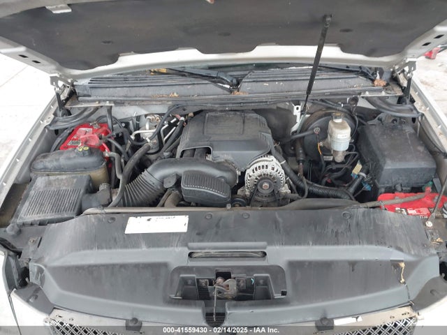 2011 CADILLAC ESCALADE 1GYS4CEF0BR127688 Photo 9