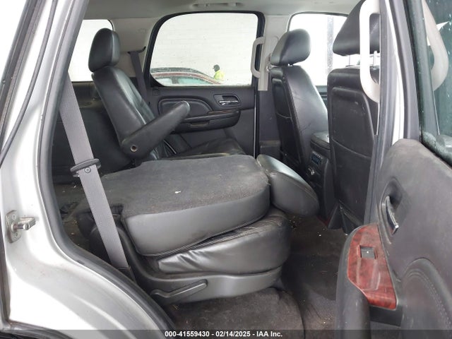 2011 CADILLAC ESCALADE 1GYS4CEF0BR127688 Photo 7