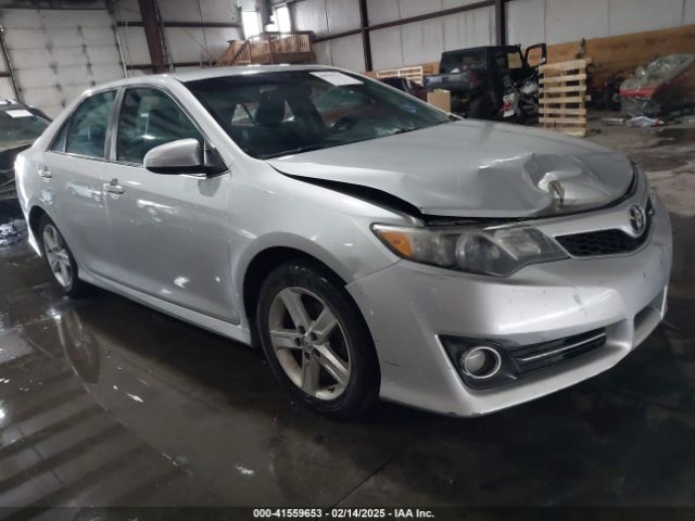 4T1BF1FK3EU429974 Toyota CAMRY SE