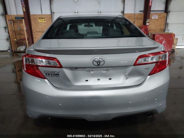 4T1BF1FK3EU429974 Toyota CAMRY SE