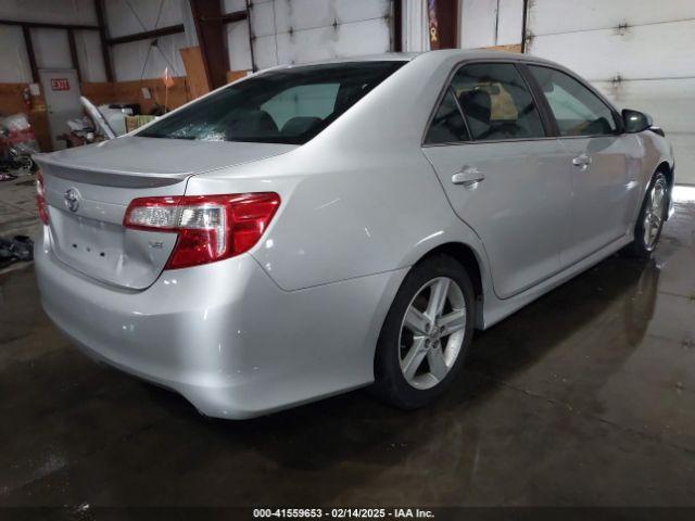 4T1BF1FK3EU429974 Toyota CAMRY SE