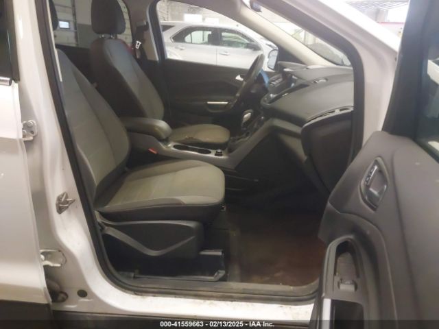 1FMCU9GX6GUB65266 Ford ESCAPE SE