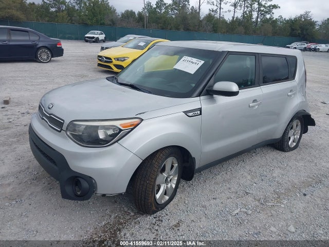 KIA Soul 2018 KNDJN2A21J7505300 Image 2