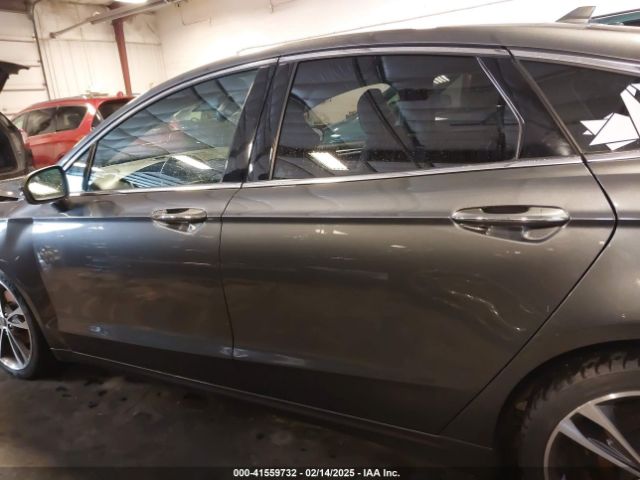 3FA6P0D95LR151537 Ford Fusion Titanium