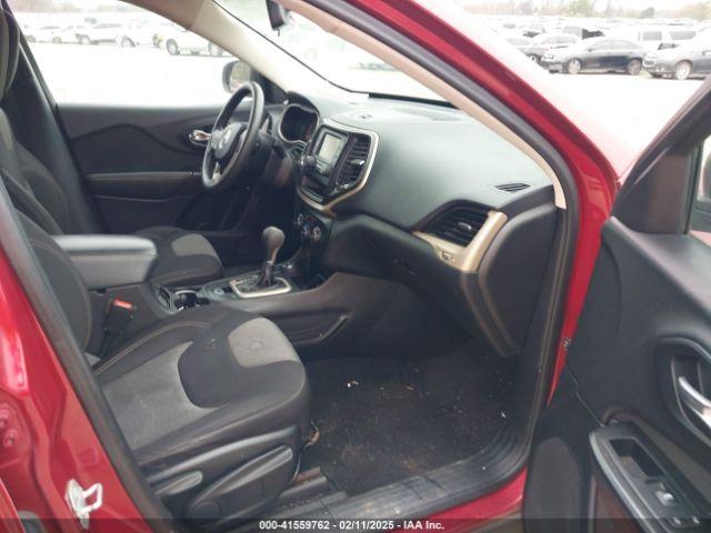 1C4PJMAB3EW224631 Jeep Cherokee Sport