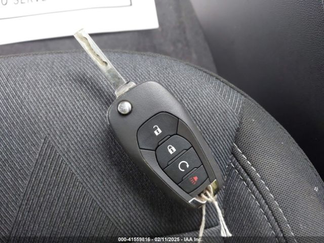 KL77LGE28RC135941 Chevrolet Trax Fwd 1rs