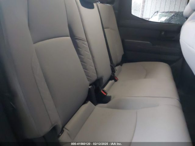 3TYLB5JNXRT016073 Toyota Tacoma Sr5