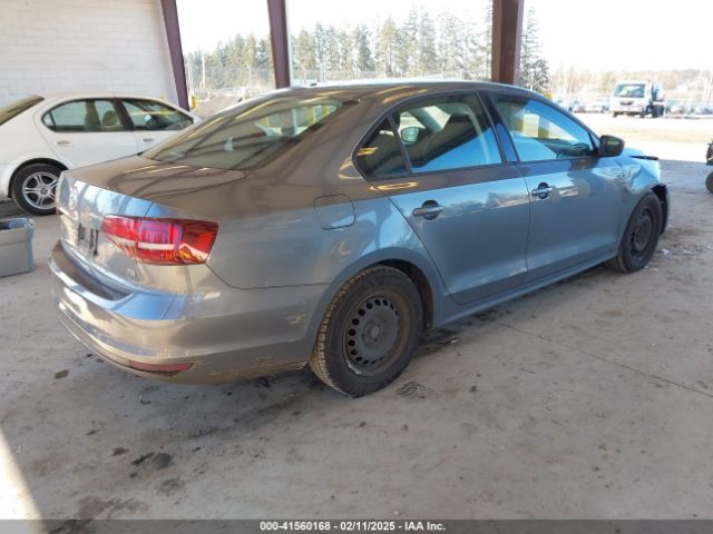 3VW267AJ8GM323272 Volkswagen Jetta 1.4t S