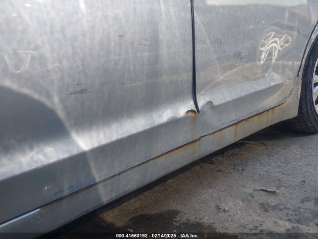 5NPD74LF5KH448681 Hyundai ELANTRA SE