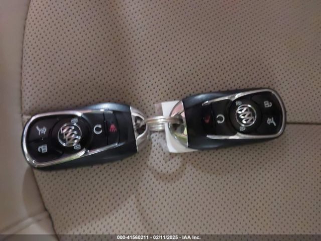 LRBFX1SA2JD052840 Buick Envision Essence