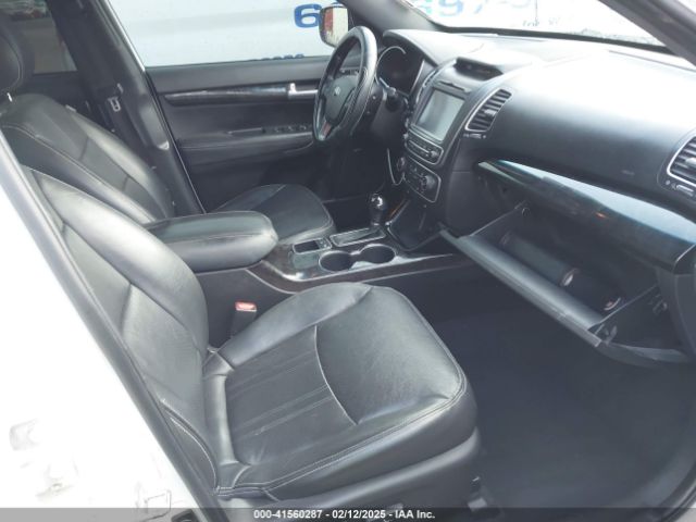 5XYKWDA7XEG448354 KIA Sorento Limited V6