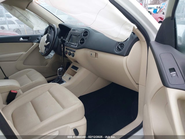 WVGAV3AX6EW564948 Volkswagen Tiguan R-line/s/se/sel