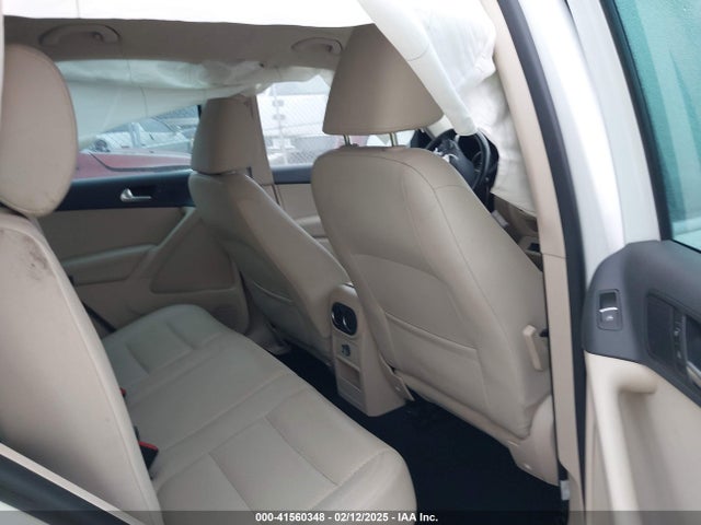WVGAV3AX6EW564948 Volkswagen Tiguan R-line/s/se/sel
