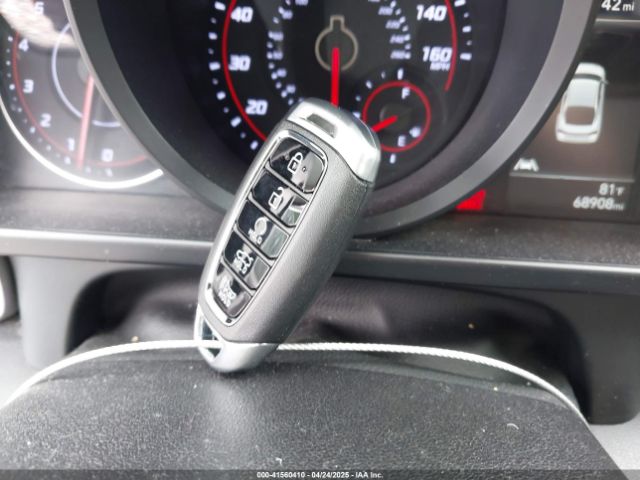 5NPLM4AG8MH013995 Hyundai ELANTRA SEL