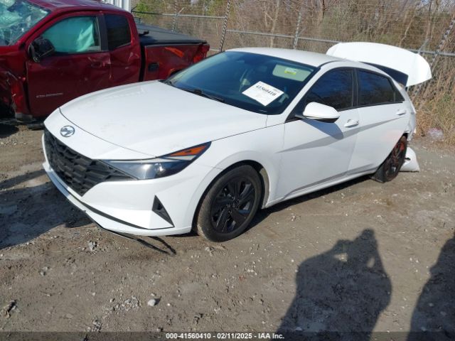5NPLM4AG8MH013995 Hyundai ELANTRA SEL