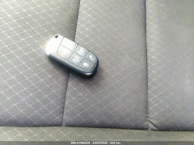 1C4RJFAG4KC532839 Jeep Grand Cherokee Altitude 4x4