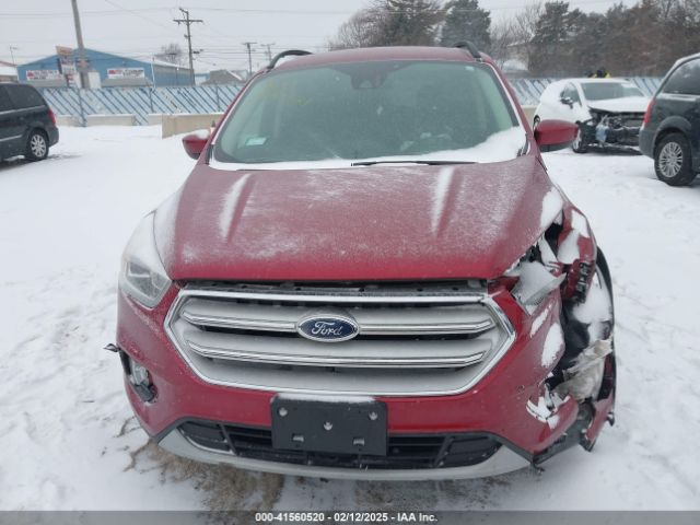 1FMCU0HD8JUB27321 Ford ESCAPE SEL
