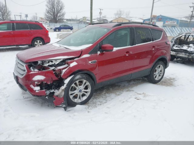 1FMCU0HD8JUB27321 Ford ESCAPE SEL