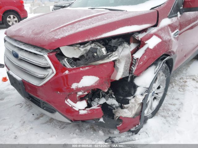 1FMCU0HD8JUB27321 Ford ESCAPE SEL
