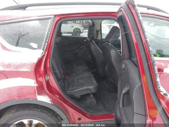 1FMCU0HD8JUB27321 Ford ESCAPE SEL