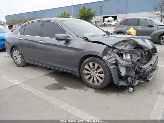Honda Accord 2015 1HGCR2F88FA084908 Image 13