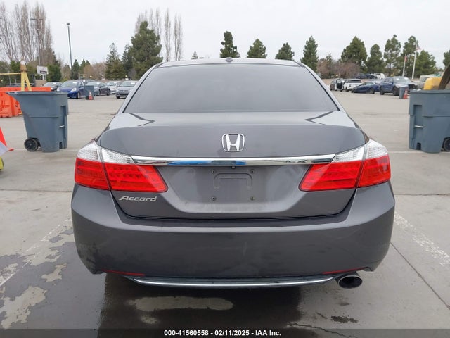Honda Accord 2015 1HGCR2F88FA084908 Image 29