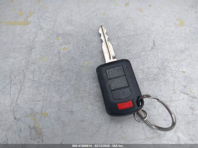 2019 MITSUBISHI MIRAGE ML32A5HJ4KH003197 Photo 10