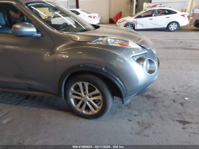 JN8AF5MV3ET360332 Nissan Juke Sl
