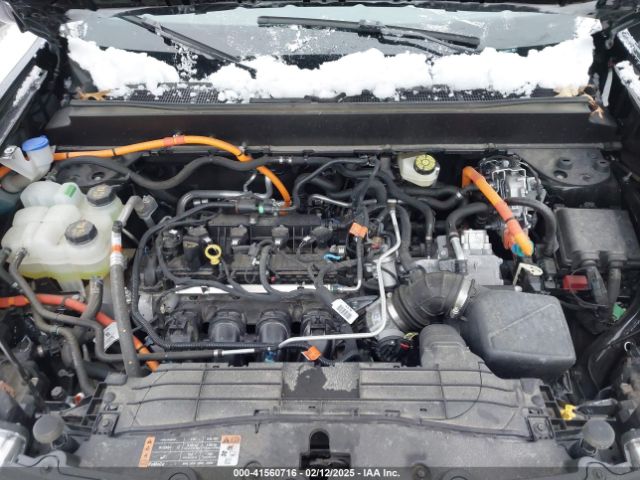 3FTTW8E3XPRA52341 Ford Maverick Lariat