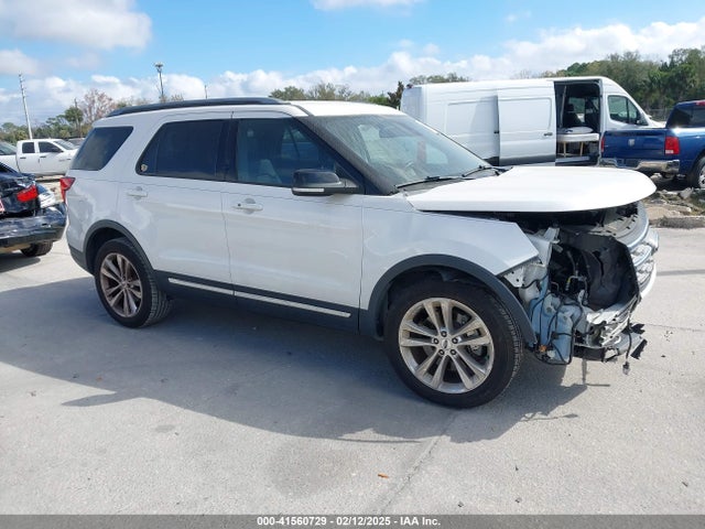 1FM5K7D85JGB85465 Ford EXPLORER XLT