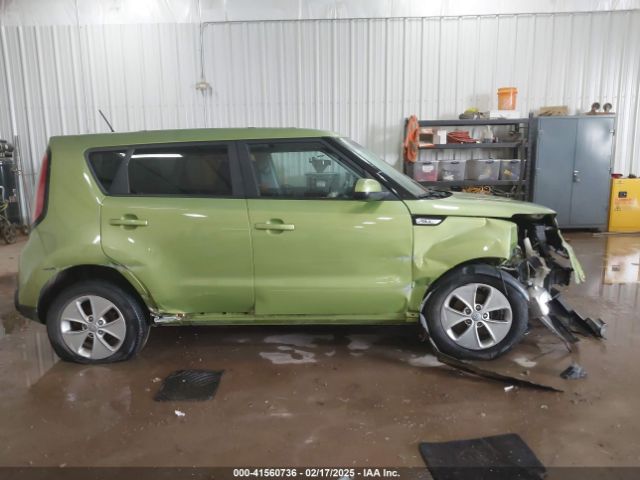 KNDJN2A23G7865256 KIA Soul