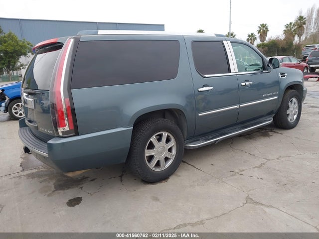 2008 CADILLAC ESCALADE ESV 1GYFC66888R214804 Photo 3