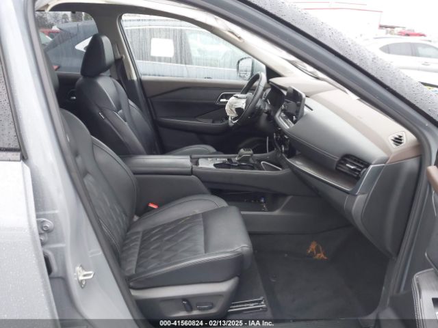 JN8BT3DC3PW100837 Nissan Rogue Platinum Fwd