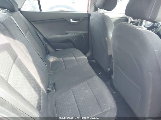 3KPA24AB0JE096663 KIA RIO S