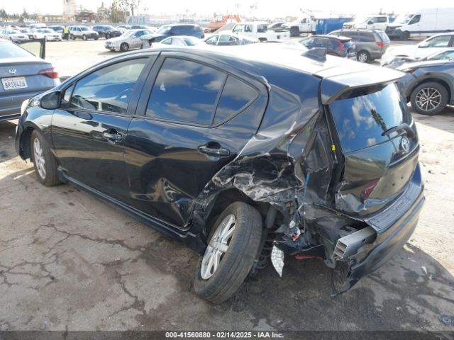 JTDKDTB34H1592126 Toyota Prius C One