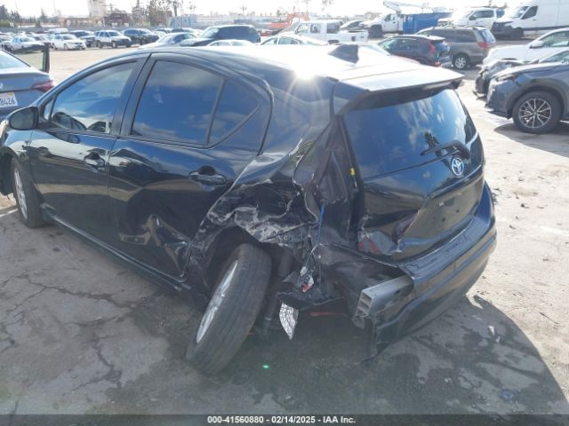 JTDKDTB34H1592126 Toyota Prius C One