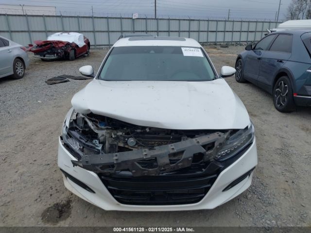 1HGCV2F95JA027434 Honda Accord Touring 2.0t