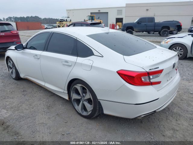 1HGCV2F95JA027434 Honda Accord Touring 2.0t