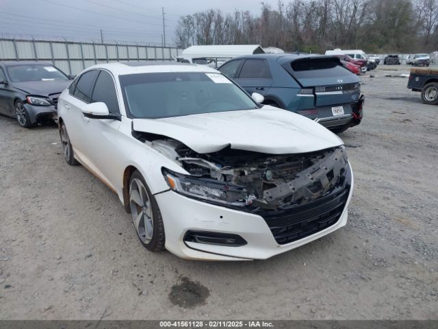 1HGCV2F95JA027434 Honda Accord Touring 2.0t