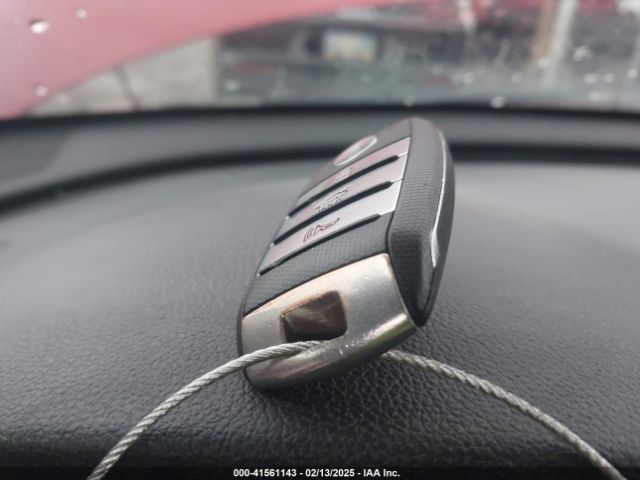 5XXGT4L38KG360993 KIA Optima S