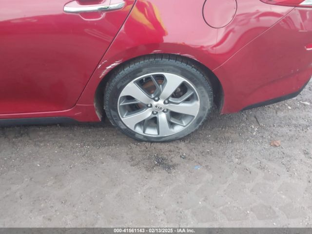 5XXGT4L38KG360993 KIA Optima S