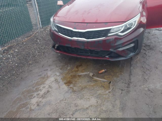 5XXGT4L38KG360993 KIA Optima S