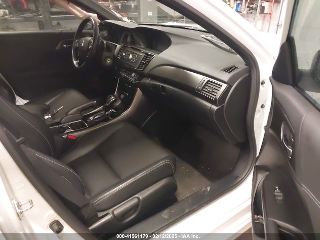 1HGCR2F62HA178252 Honda Accord Sport