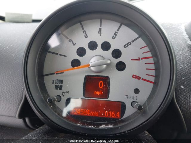 2011 MINI COOPER COUNTRYMAN WMWZB3C55BWH95220 Photo 6